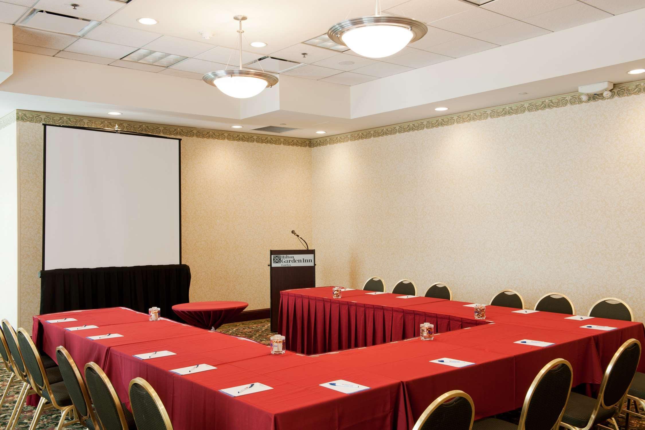 Hilton Garden Inn Φέρφαξ Εξωτερικό φωτογραφία